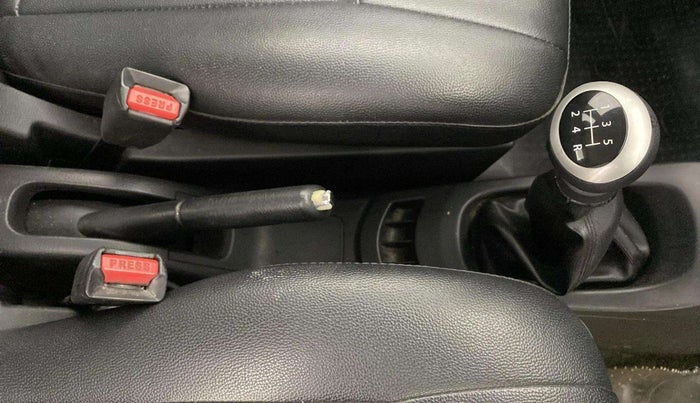 2014 Maruti Wagon R 1.0 VXI, Petrol, Manual, 76,851 km, Gear Lever