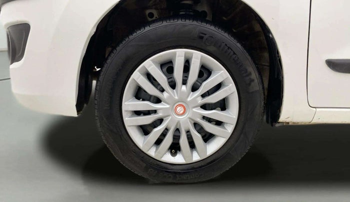 2014 Maruti Wagon R 1.0 VXI, Petrol, Manual, 76,851 km, Left Front Wheel