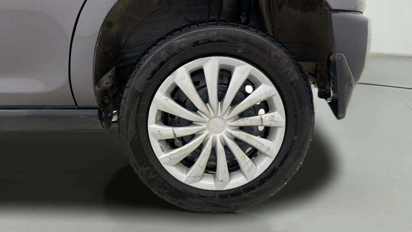 2019 Maruti S PRESSO VXI, Petrol, Manual, 81,825 km, Left Rear Wheel