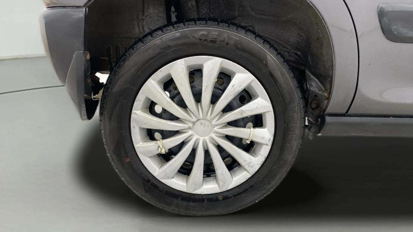 2019 Maruti S PRESSO VXI, Petrol, Manual, 81,825 km, Right Rear Wheel