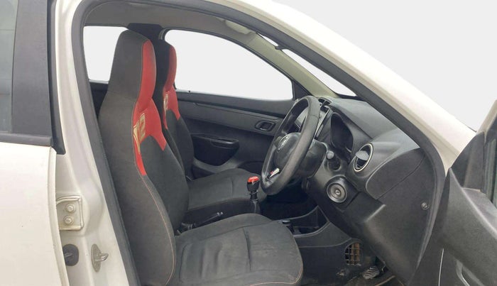2017 Renault Kwid 1.0 RXT 02 Anniversary Edition, Petrol, Manual, 1,04,364 km, Right Side Front Door Cabin