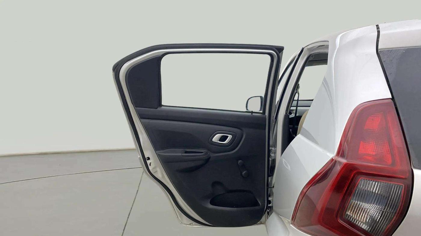 2021 Datsun Redi Go T(O) 1.0 AMT, Petrol, Automatic, 6,871 km, LHS Rear Door