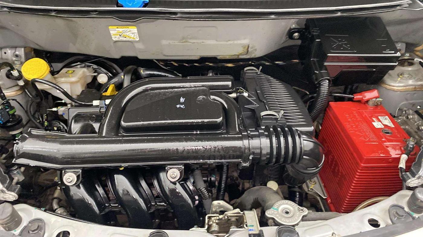 2021 Datsun Redi Go T(O) 1.0 AMT, Petrol, Automatic, 6,871 km, Engine View