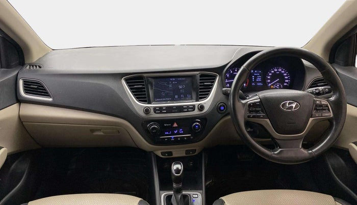 2017 Hyundai Verna 1.6 VTVT SX (O) AT, Petrol, Automatic, 1,36,392 km, Dashboard