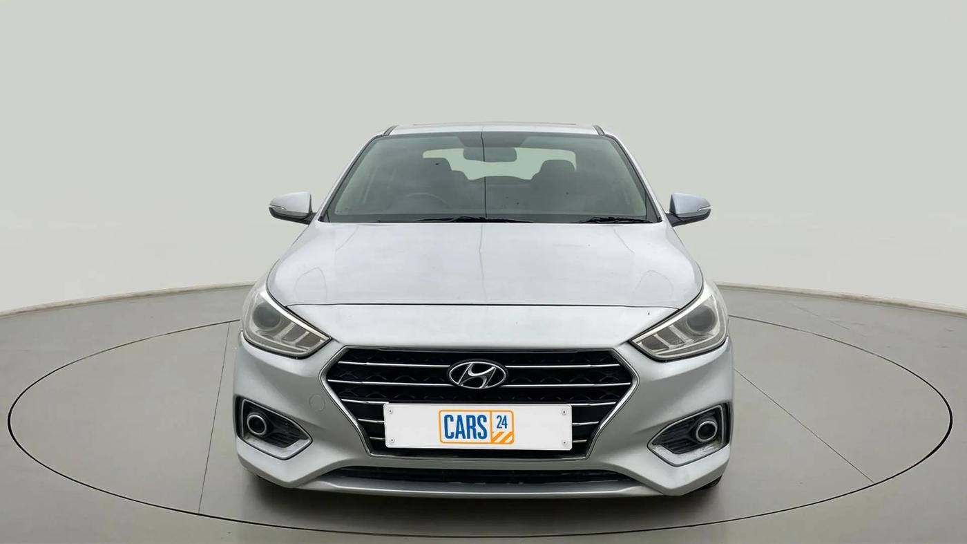 2017 Hyundai Verna 1.6 VTVT SX (O) AT, Petrol, Automatic, 1,36,504 km, Front