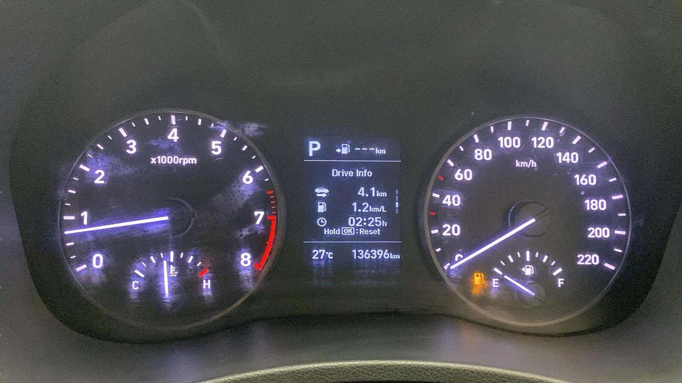 2017 Hyundai Verna 1.6 VTVT SX (O) AT, Petrol, Automatic, 1,36,504 km, Odometer Image