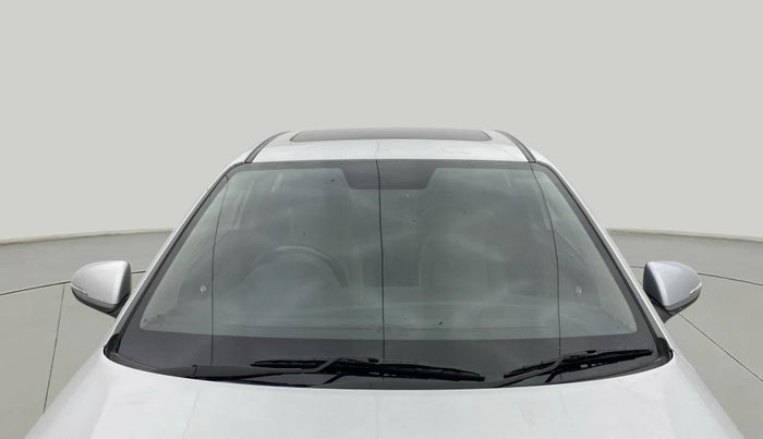 2017 Hyundai Verna 1.6 VTVT SX (O) AT, Petrol, Automatic, 1,36,392 km, Front Windshield