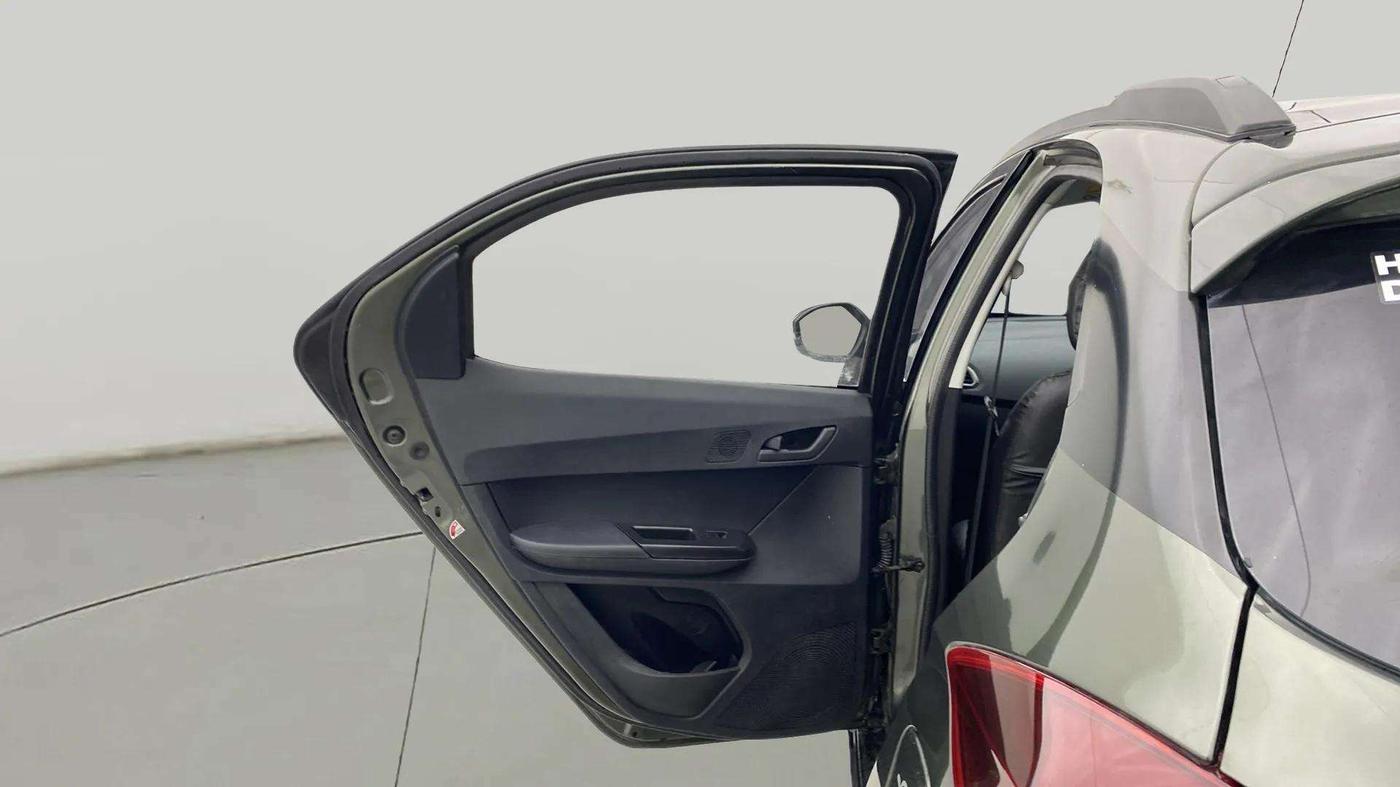 2022 Tata TIAGO NRG XZ AMT, Petrol, Automatic, 66,716 km, LHS Rear Door