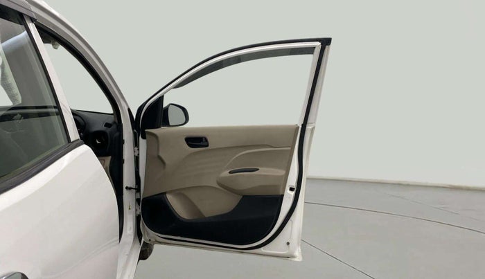 2021 Hyundai NEW SANTRO SPORTZ MT, Petrol, Manual, 26,737 km, RHS Front Door