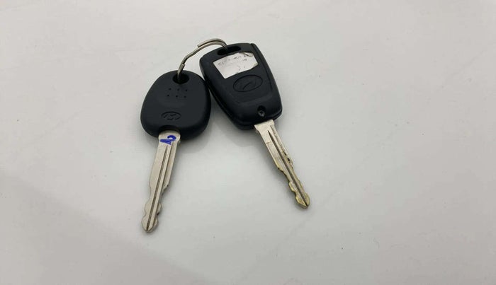 2021 Hyundai NEW SANTRO SPORTZ MT, Petrol, Manual, 26,737 km, Key Close Up