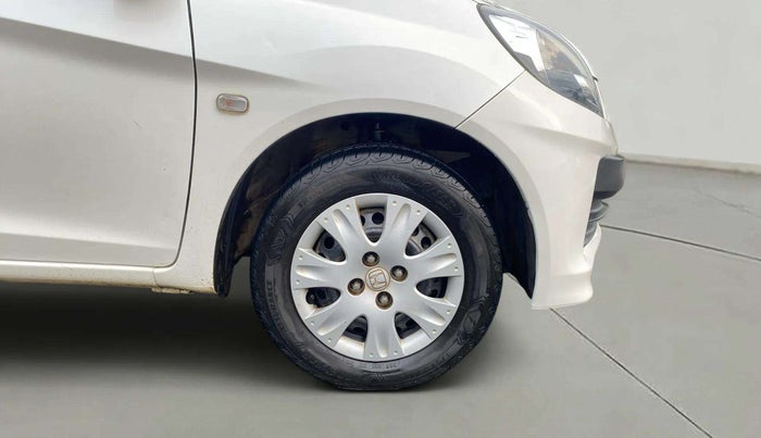 2015 Honda Brio S MT, Petrol, Manual, 57,196 km, Right Front Wheel
