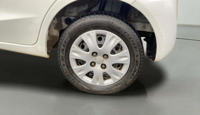 2015 Honda Brio S MT, Petrol, Manual, 57,196 km, Left Rear Wheel