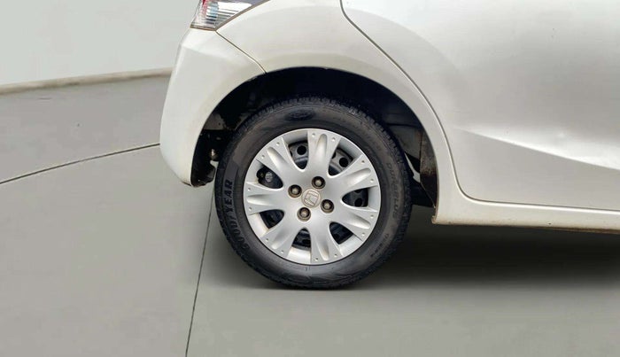 2015 Honda Brio S MT, Petrol, Manual, 57,196 km, Right Rear Wheel