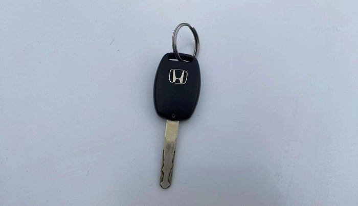2015 Honda Brio S MT, Petrol, Manual, 57,196 km, Key Close Up