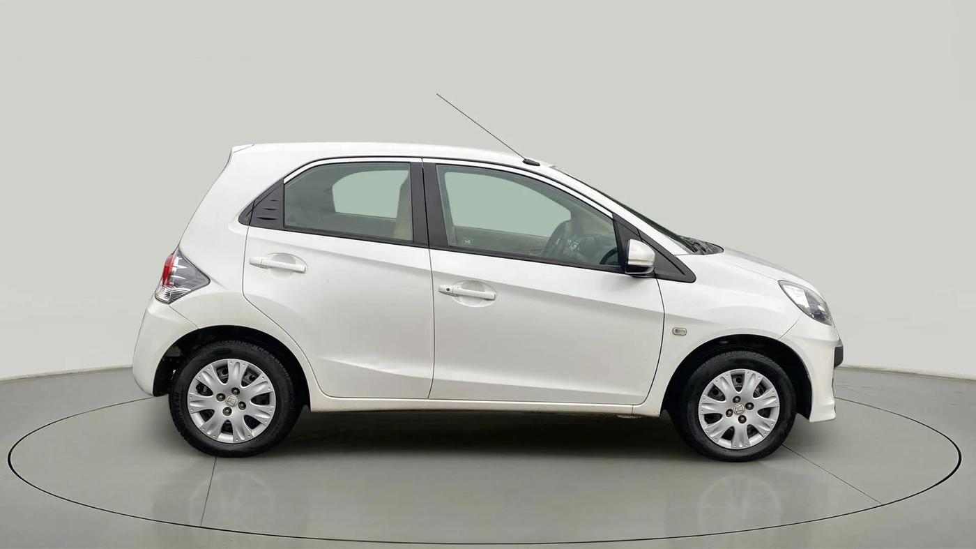 2015 Honda Brio S MT, Petrol, Manual, 57,196 km, Right Side View