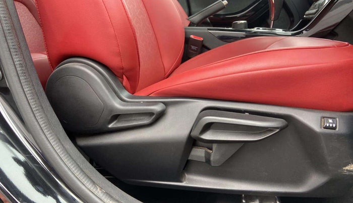 2023 Tata NEXON XZA PLUS LUX SUNROOF RED DARK PETROL, Petrol, Automatic, 36,922 km, Driver Side Adjustment Panel