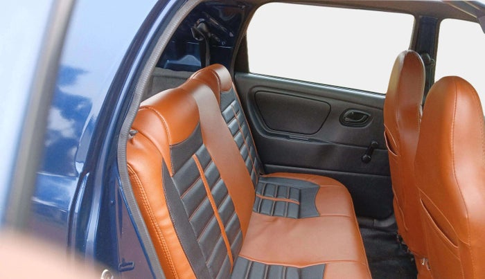 2011 Maruti Alto LXI, Petrol, Manual, 1,03,220 km, Right Side Rear Door Cabin