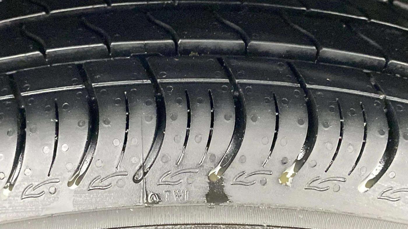 2018 Maruti Celerio X ZXI (O) AMT, Petrol, Automatic, 38,446 km, Right Rear Tyre Tread