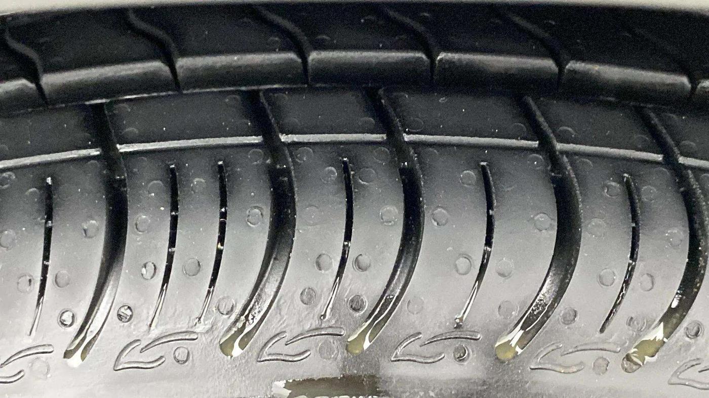 2018 Maruti Celerio X ZXI (O) AMT, Petrol, Automatic, 38,446 km, Right Front Tyre Tread