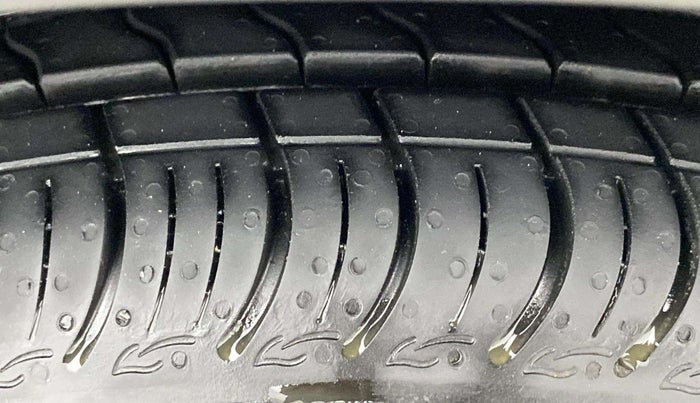 2018 Maruti Celerio X ZXI (O) AMT, Petrol, Automatic, 38,328 km, Right Front Tyre Tread