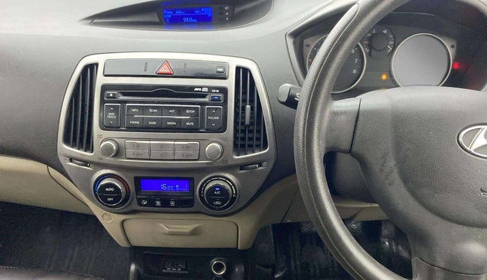 2012 Hyundai i20 MAGNA (O) 1.2, Petrol, Manual, 68,409 km, Air Conditioner