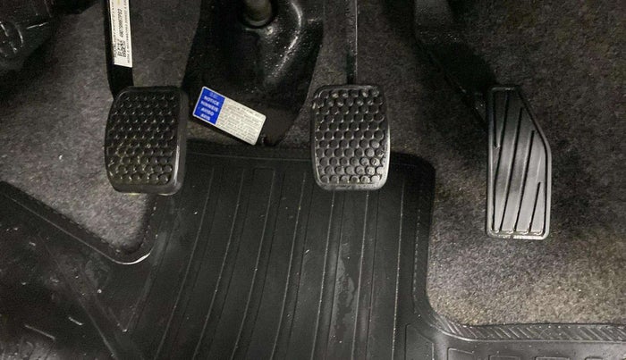 2022 Maruti Alto LXI O, Petrol, Manual, 11,191 km, Pedals