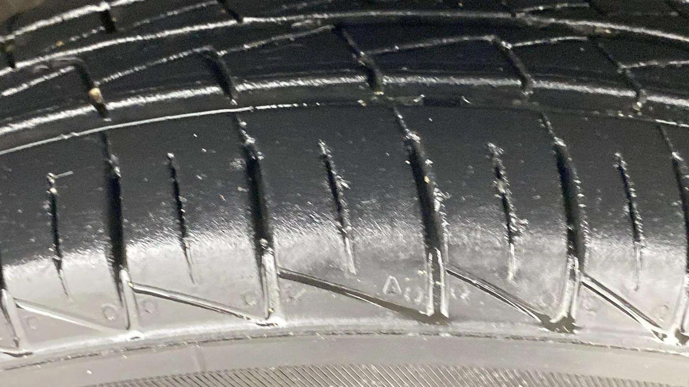 2022 Maruti Alto LXI O, Petrol, Manual, 11,427 km, Right Front Tyre Tread