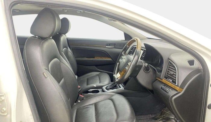 2018 Hyundai New Elantra 2.0 SX(O) AT PETROL, Petrol, Automatic, 93,341 km, Right Side Front Door Cabin