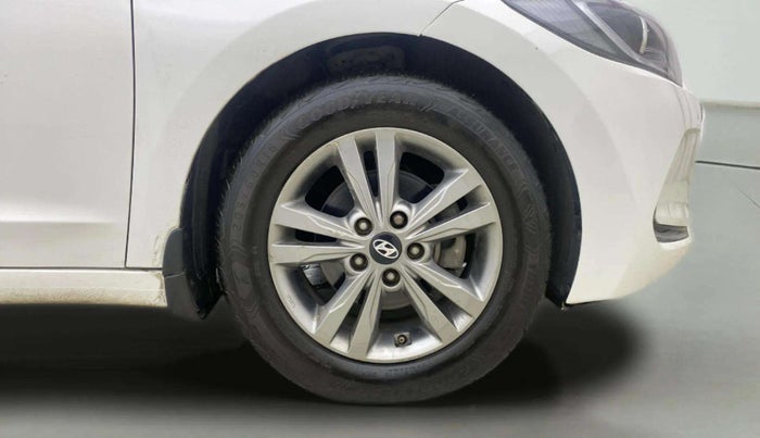2018 Hyundai New Elantra 2.0 SX(O) AT PETROL, Petrol, Automatic, 93,341 km, Right Front Wheel