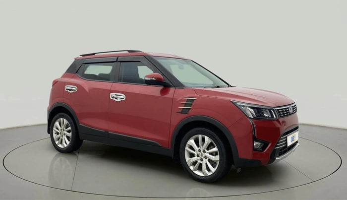 2020 Mahindra XUV300 W8 1.2 PETROL, Petrol, Manual, 64,963 km, Right Front Diagonal