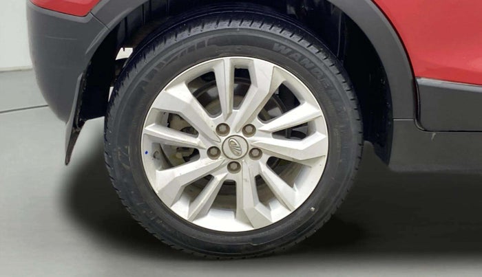 2020 Mahindra XUV300 W8 1.2 PETROL, Petrol, Manual, 64,963 km, Right Rear Wheel
