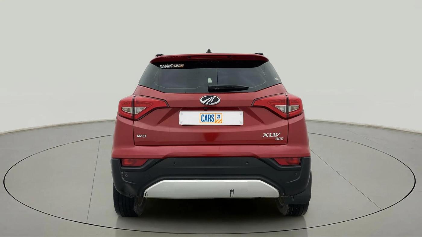 2020 Mahindra XUV300 W8 1.2 PETROL, Petrol, Manual, 64,963 km, Back/Rear