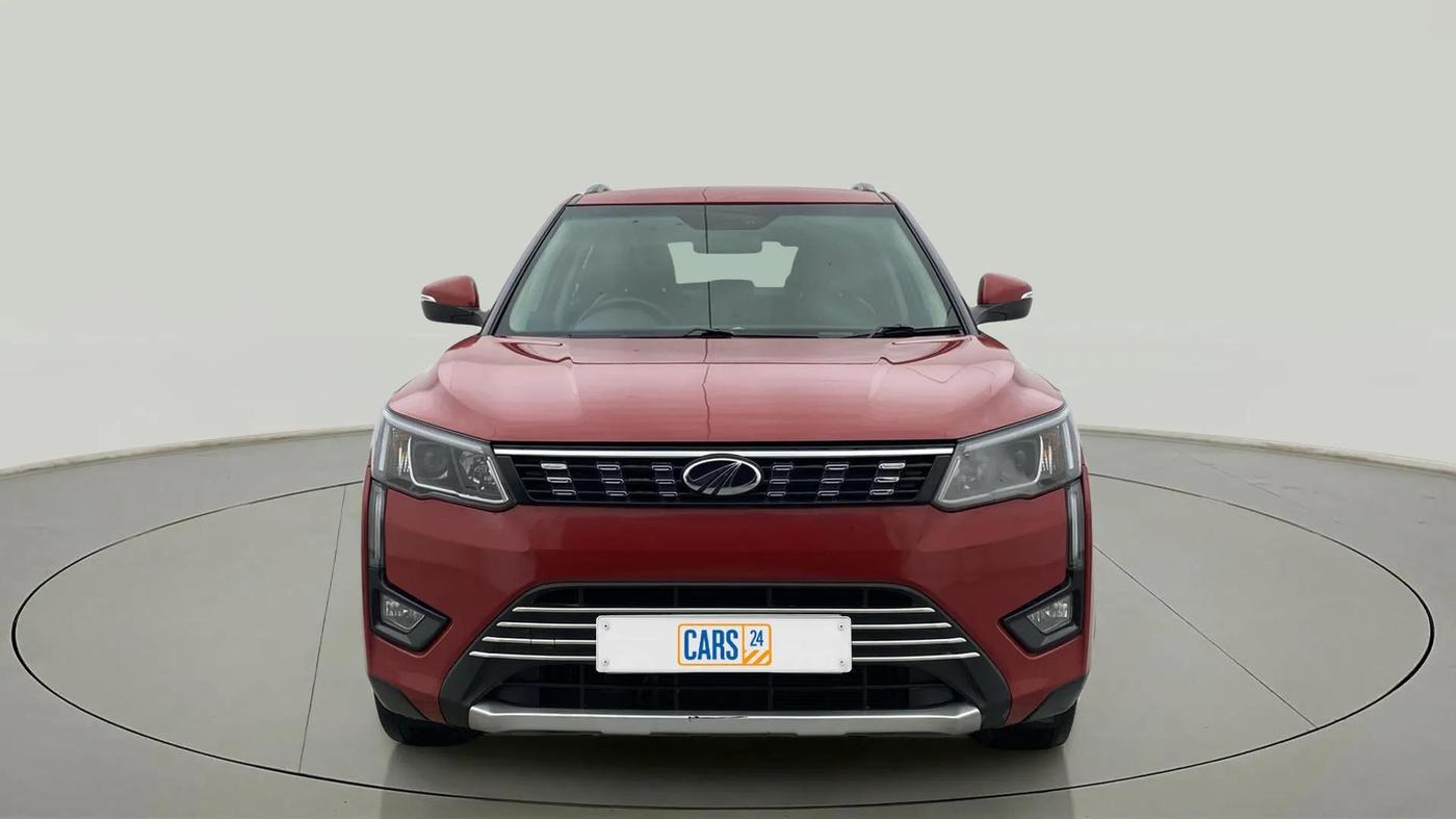 2020 Mahindra XUV300 W8 1.2 PETROL, Petrol, Manual, 64,963 km, Front