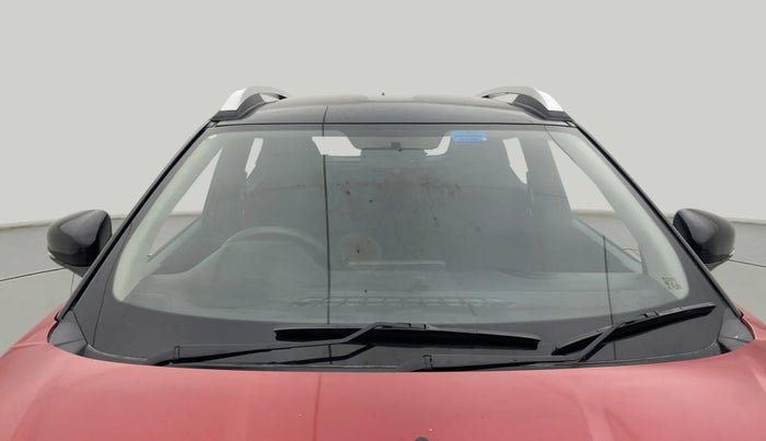 2021 Renault Kiger RXT (O) MT DUAL TONE, Petrol, Manual, 33,555 km, Front Windshield