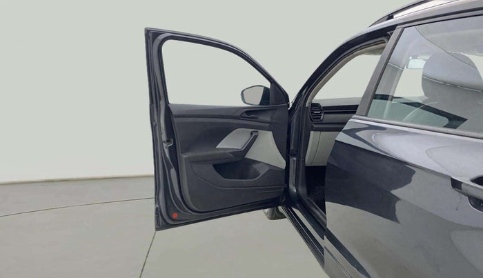 2022 Skoda KUSHAQ ACTIVE 1.0L TSI MT, Petrol, Manual, 23,501 km, LHS Front Door