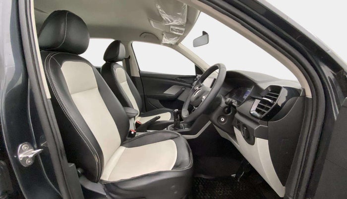 2022 Skoda KUSHAQ ACTIVE 1.0L TSI MT, Petrol, Manual, 23,501 km, Right Side Front Door Cabin
