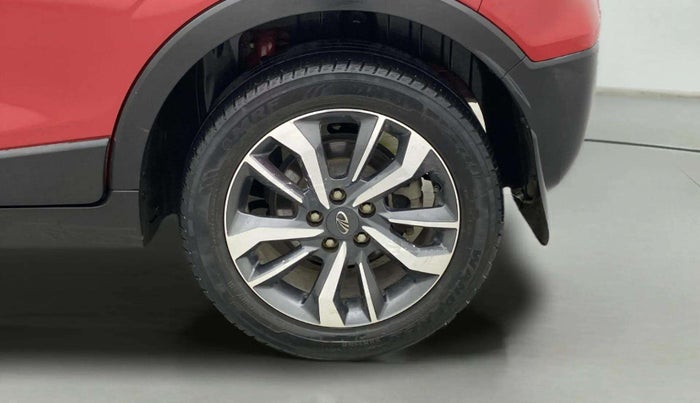 2020 Mahindra XUV300 W8 (O) 1.2 PETROL, Petrol, Manual, 53,783 km, Left Rear Wheel