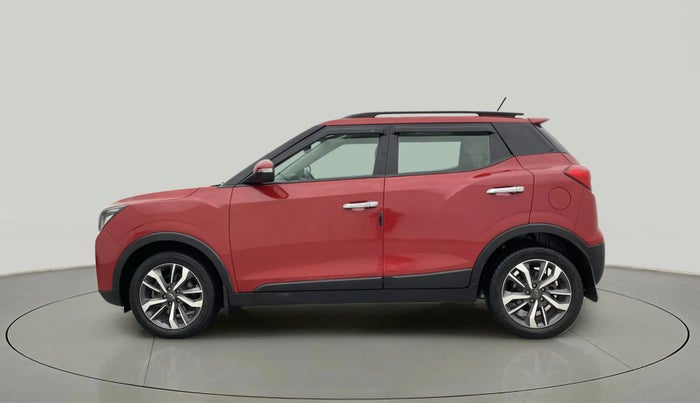 2020 Mahindra XUV300 W8 (O) 1.2 PETROL, Petrol, Manual, 53,783 km, Left Side