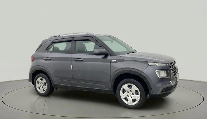 2021 Hyundai VENUE S 1.2, Petrol, Manual, 54,874 km, Right Front Diagonal
