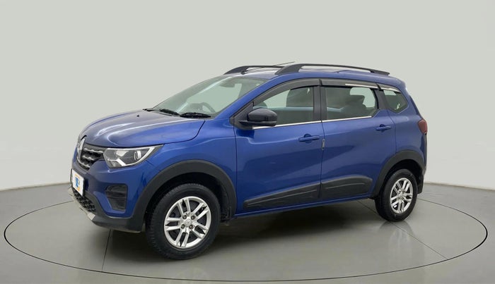 2023 Renault TRIBER RXT, Petrol, Manual, 26,466 km, Left Front Diagonal