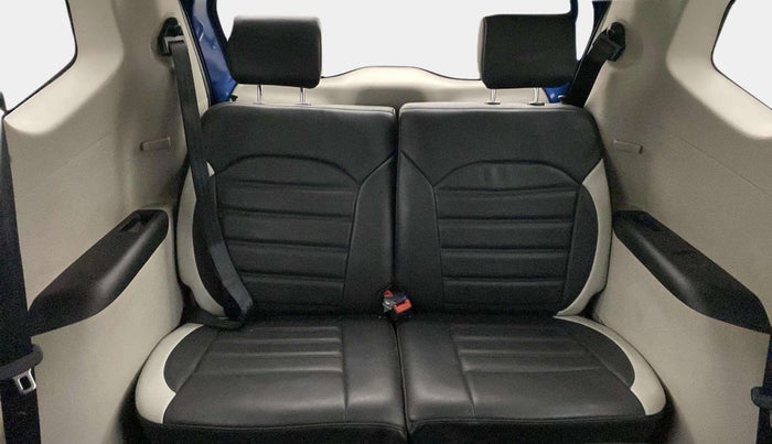 2023 Renault TRIBER RXT, Petrol, Manual, 26,466 km, Third Seat Row ( optional )