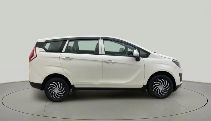 2018 Mahindra MARAZZO M4 7 STR, Diesel, Manual, 1,32,430 km, Right Side View