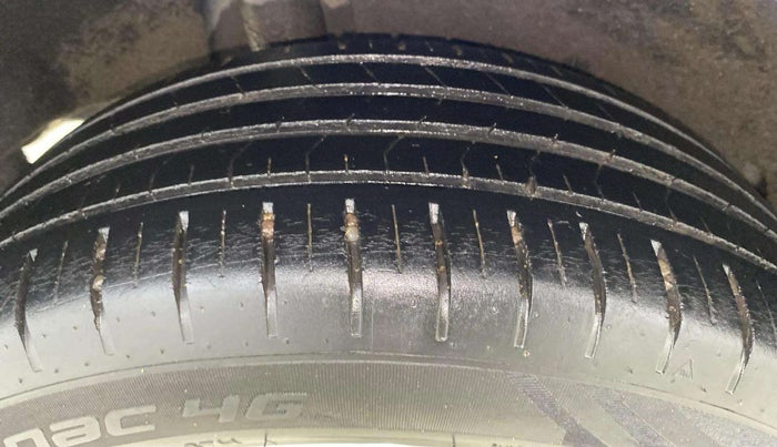 2020 Maruti Baleno ZETA CVT PETROL 1.2, Petrol, Automatic, 38,006 km, Right Rear Tyre Tread
