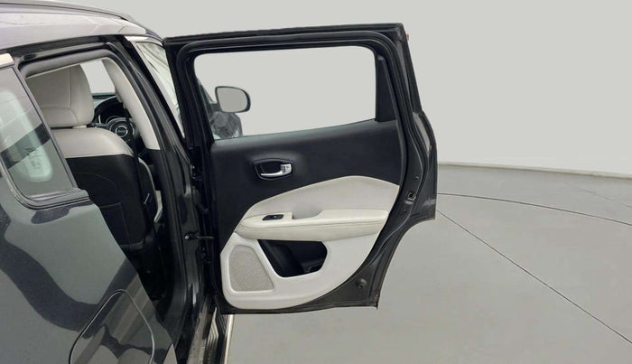 2017 Jeep Compass LIMITED 1.4 PETROL AT, Petrol, Automatic, 1,25,212 km, RHS Rear Door