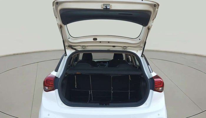 2019 Hyundai Elite i20 MAGNA PLUS 1.2, Petrol, Manual, 65,395 km, Boot Door Open