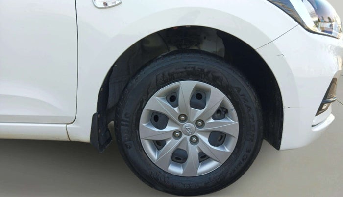 2019 Hyundai Elite i20 MAGNA PLUS 1.2, Petrol, Manual, 65,395 km, Right Front Wheel