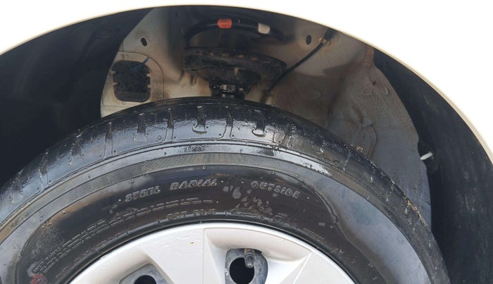 2019 Hyundai Elite i20 MAGNA PLUS 1.2, Petrol, Manual, 65,395 km, Left Front Tyre Tread