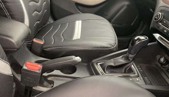 2019 Hyundai Elite i20 ASTA (O) CVT, Petrol, Automatic, 39,270 km, Gear Lever