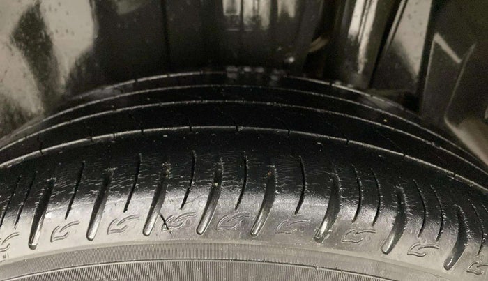 2021 Maruti Vitara Brezza VXI, Petrol, Manual, 65,766 km, Left Rear Tyre Tread