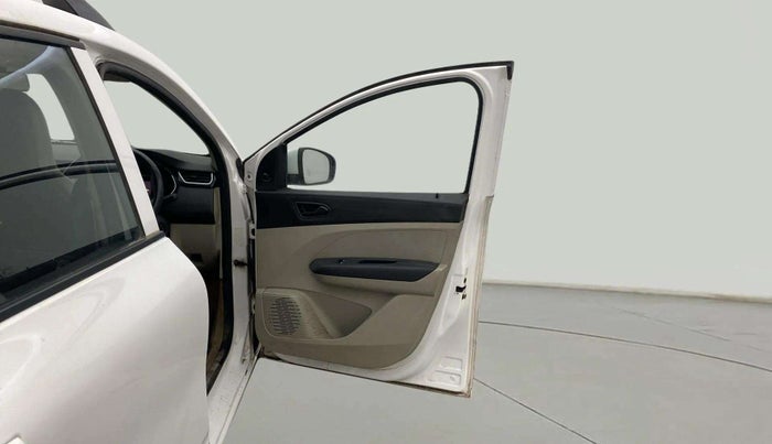 2019 Renault TRIBER RXL MT, Petrol, Manual, 33,479 km, RHS Front Door